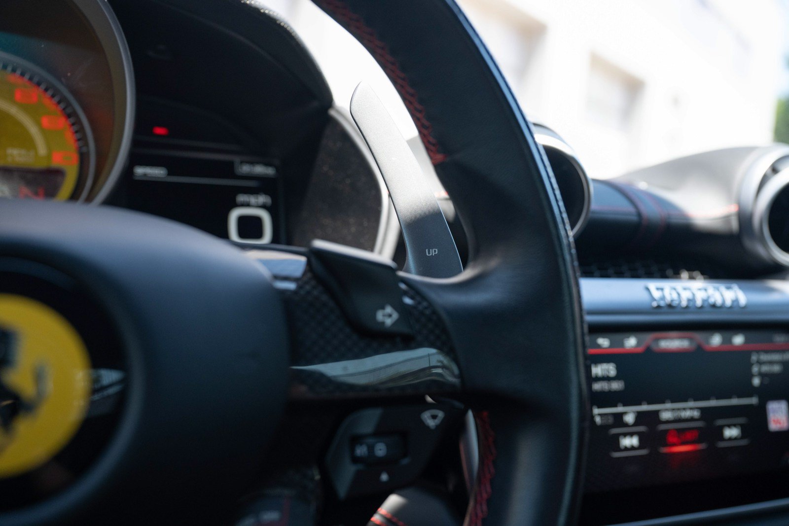 Used 2019 Ferrari Portofino RWD image 38