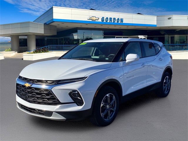 Used 2023 Chevrolet Blazer LT image 1