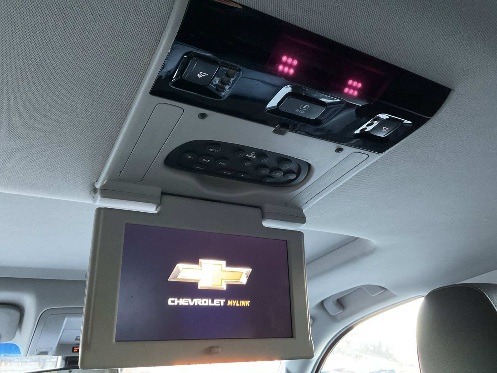 Used 2017 Chevrolet Tahoe Premier image 32