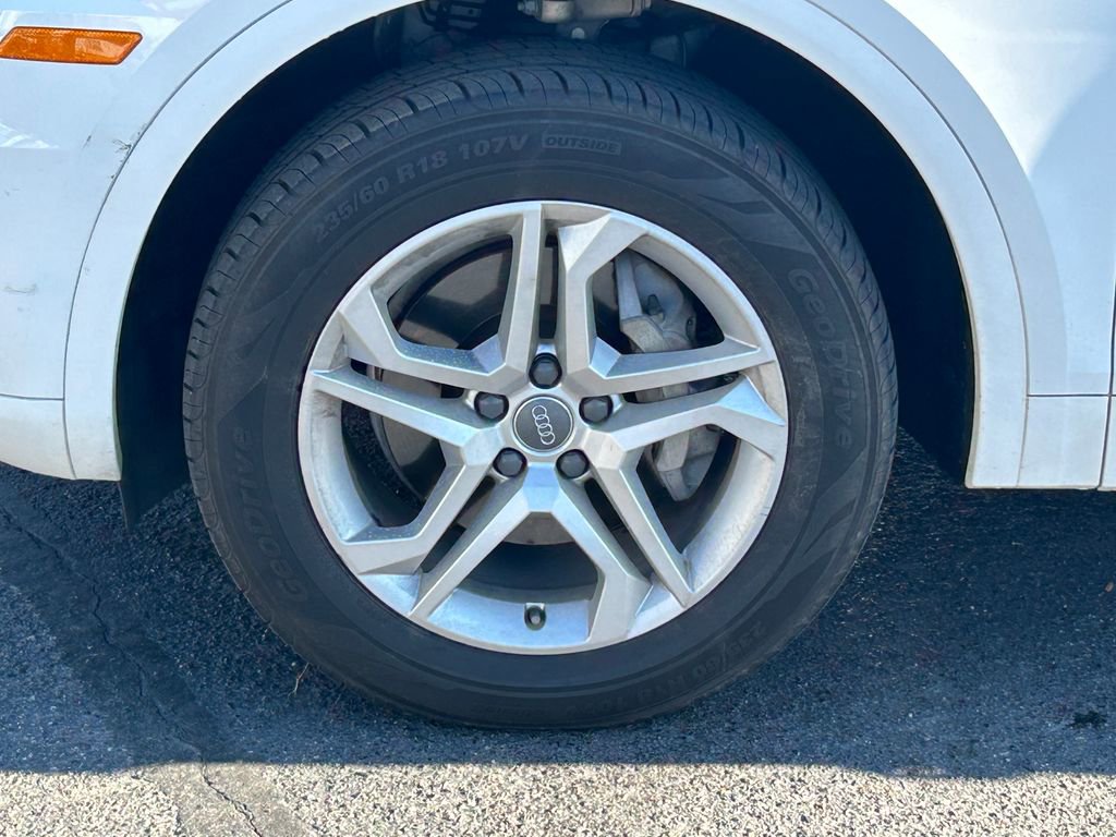 Used 2018 Audi Q5 2.0T Premium image 13