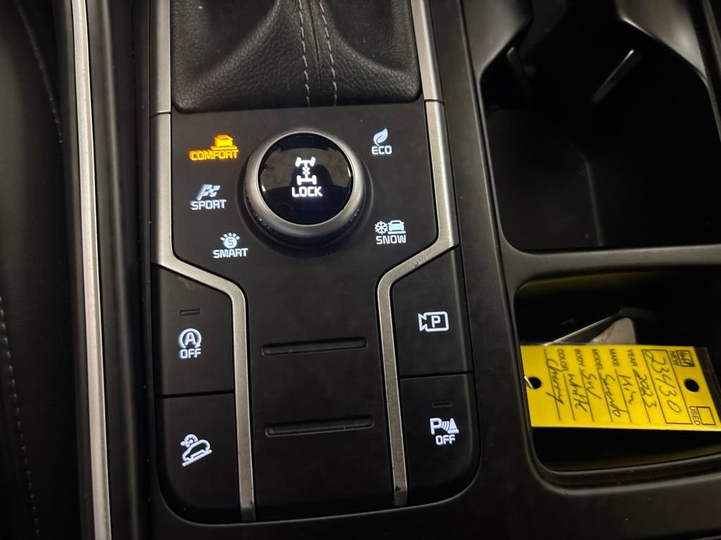 Used 2023 Kia Sorento S AWD/4WD image 14