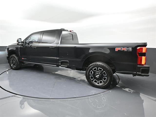 Used 2025 Ford F350 Platinum w/ FX4 Off-Road Package AWD/4WD image 25
