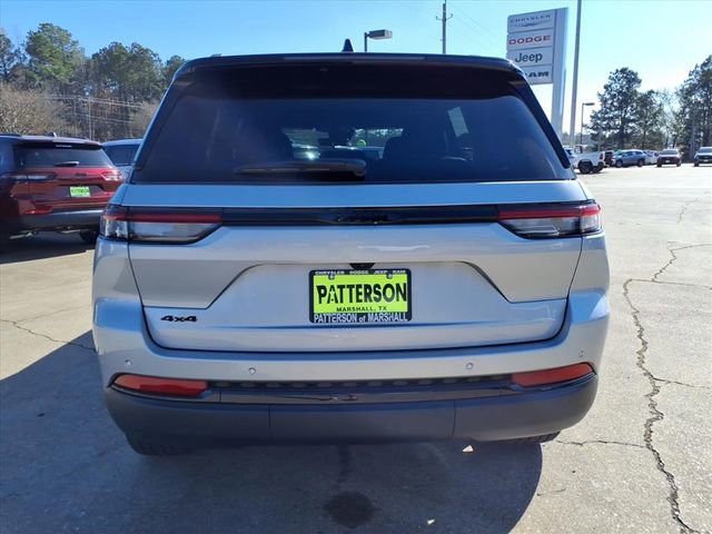 New 2025 Jeep Grand Cherokee Limited image 3