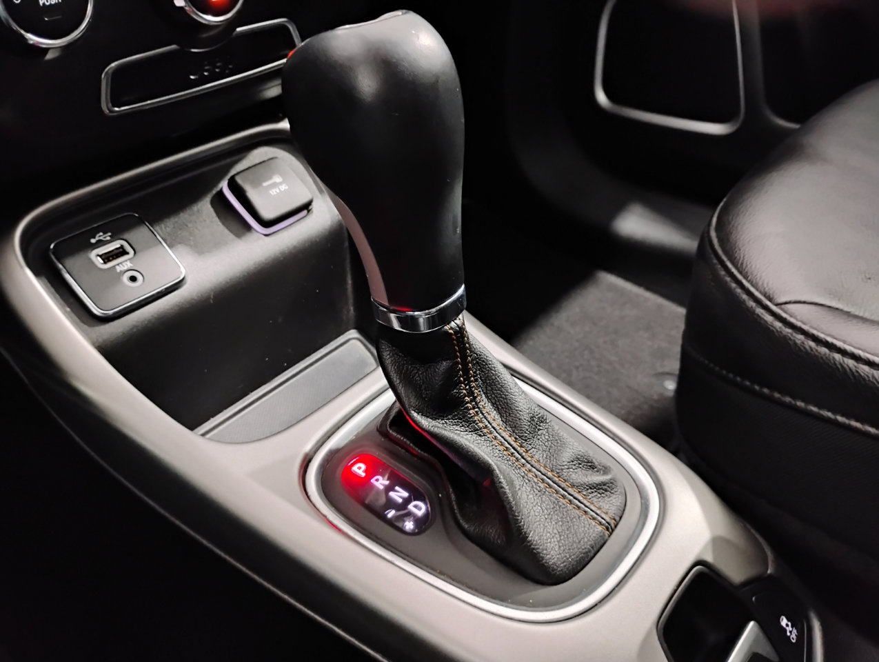 Used 2018 Jeep Compass Latitude image 19