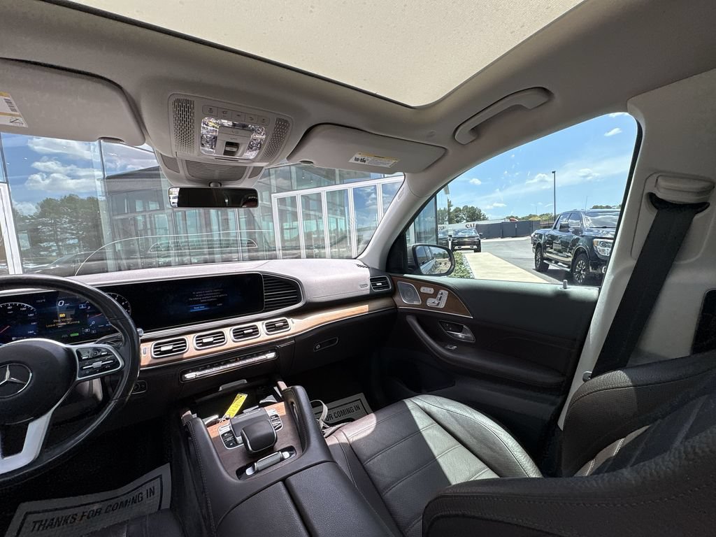 Used 2020 Mercedes-Benz GLS 450 4MATIC image 11