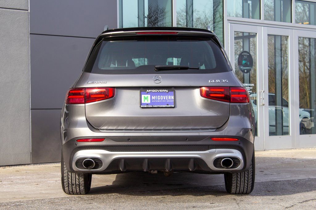 Used 2025 Mercedes-Benz GLB 35 AMG 4MATIC image 9