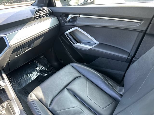 Used 2025 Audi Q3 2.0T Premium AWD/4WD image 21