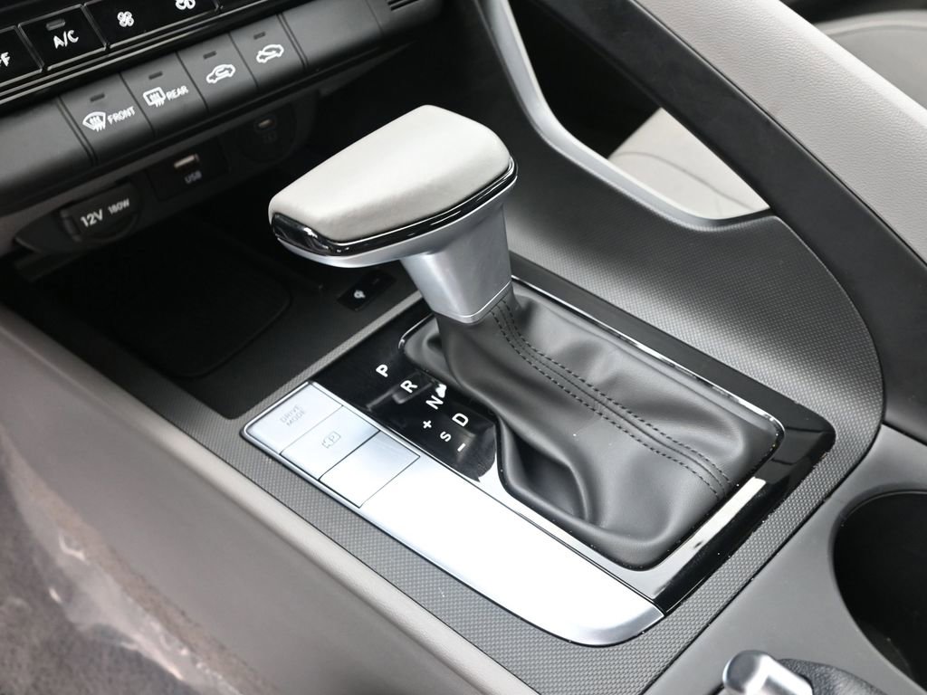 Certified 2026 Hyundai Elantra Sport FWD image 16