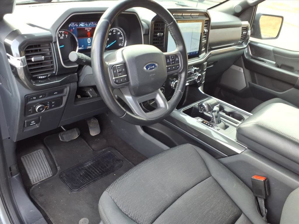 Used 2021 Ford F150 XLT w/ Equipment Group 302A High image 11