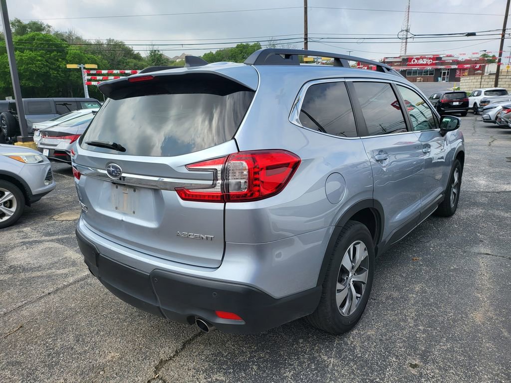 Used 2025 Subaru Ascent Premium AWD/4WD image 8