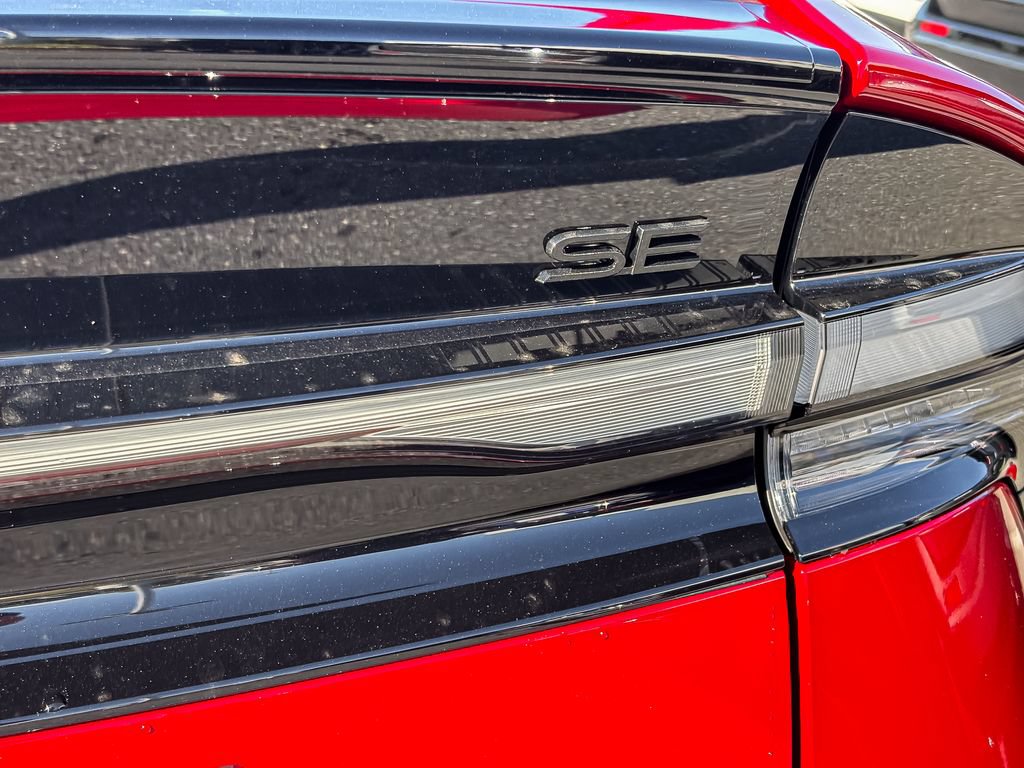 New 2026 Toyota Prius Plug-In Hybrid SE FWD image 7