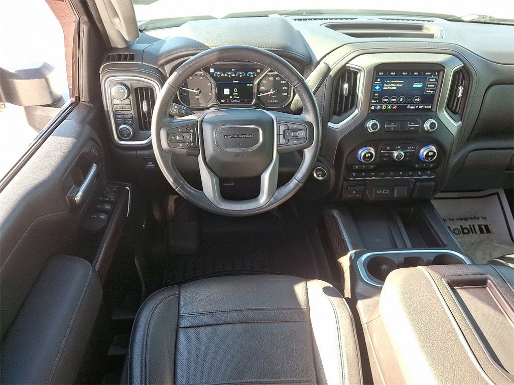 Used 2021 GMC Sierra 3500 Denali w/ Denali Ultimate Package image 11