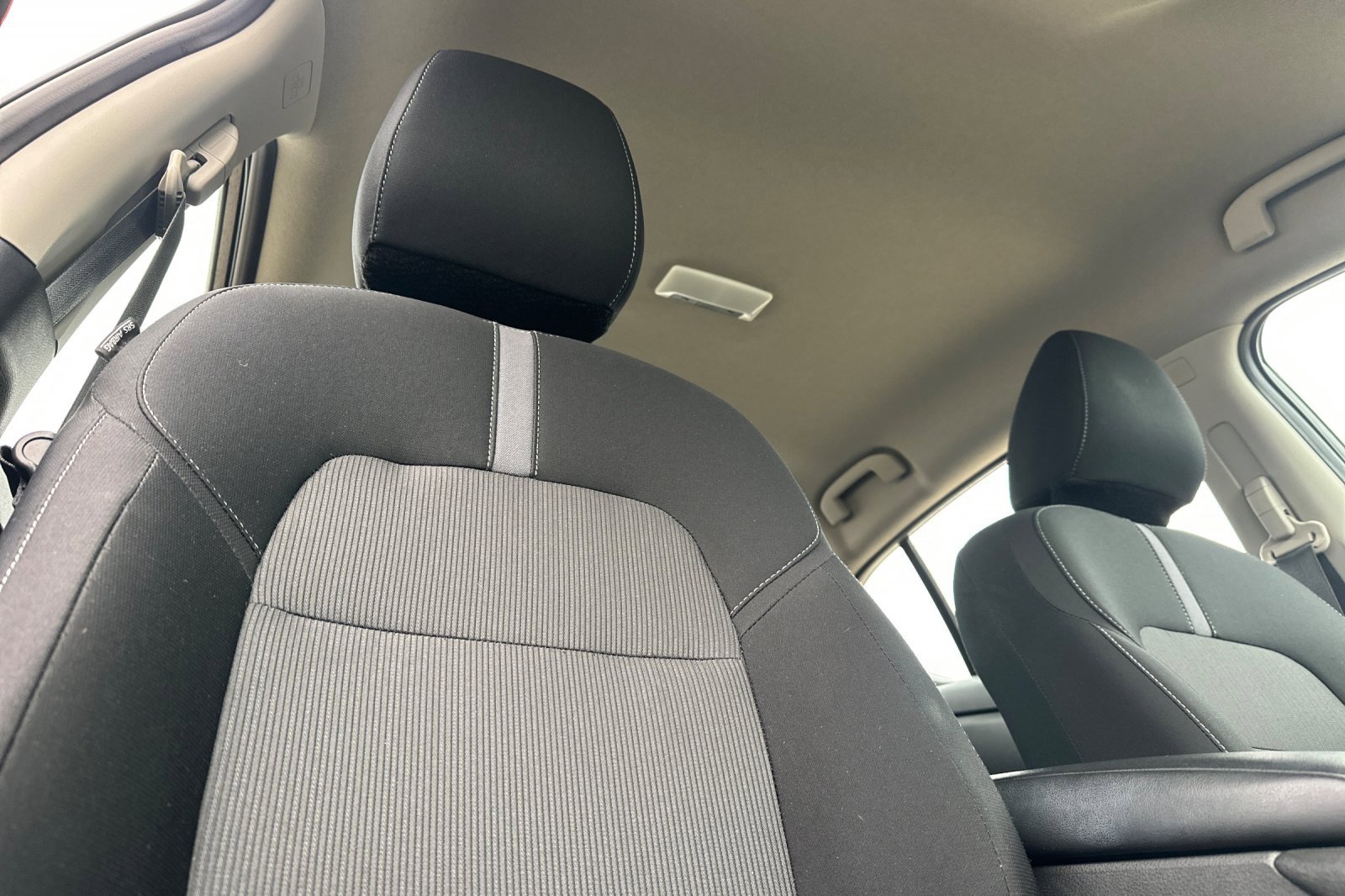 Used 2024 Nissan Sentra SV image 19