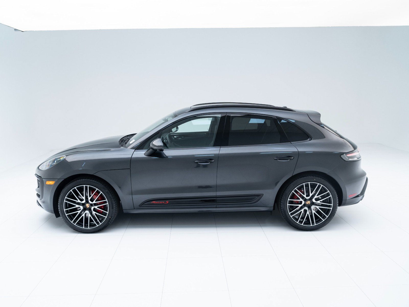 New 2026 Porsche Macan S AWD/4WD image 2