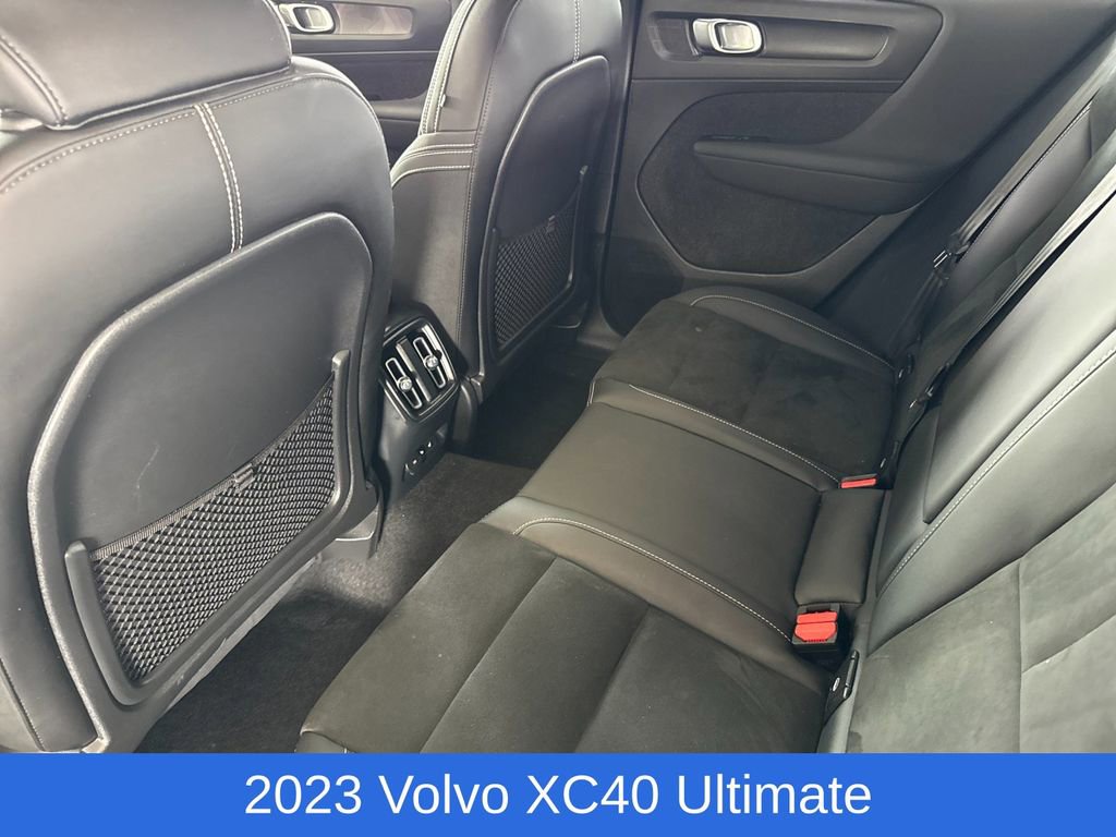 Certified 2023 Volvo C40 P8 Recharge Ultimate image 11