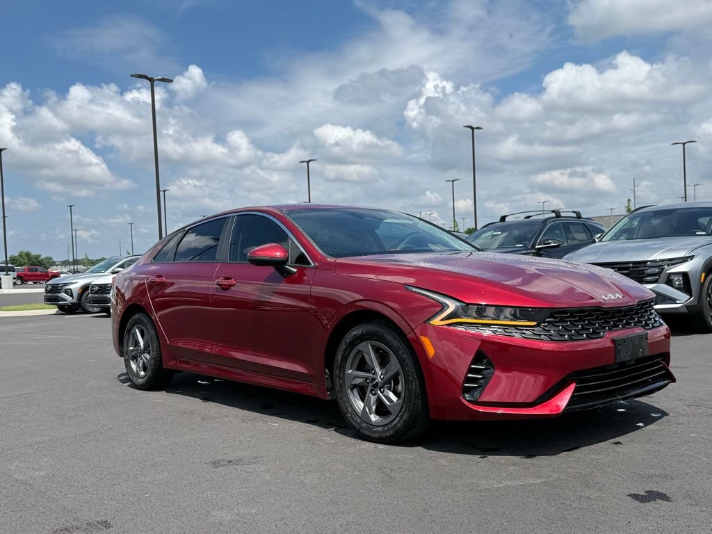 Used 2024 Kia K5 LXS FWD image 3