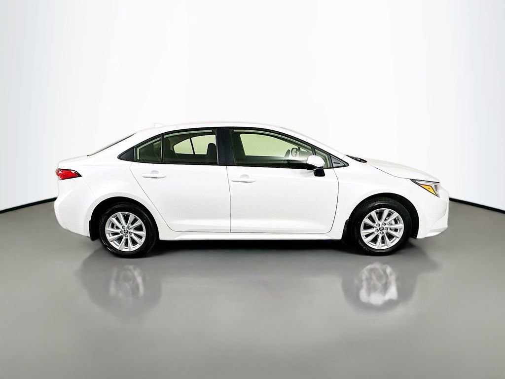 Certified 2026 Toyota Corolla LE w/ LE Premium Package FWD image 4