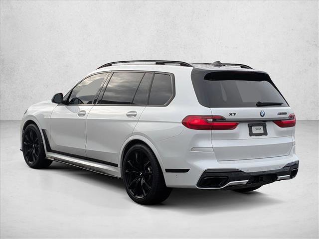 Used 2022 BMW X7 M50i image 8