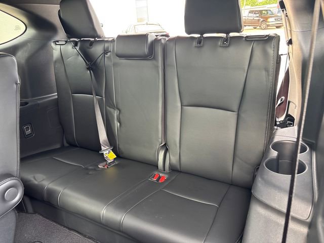 Used 2023 Toyota Highlander XSE FWD image 6