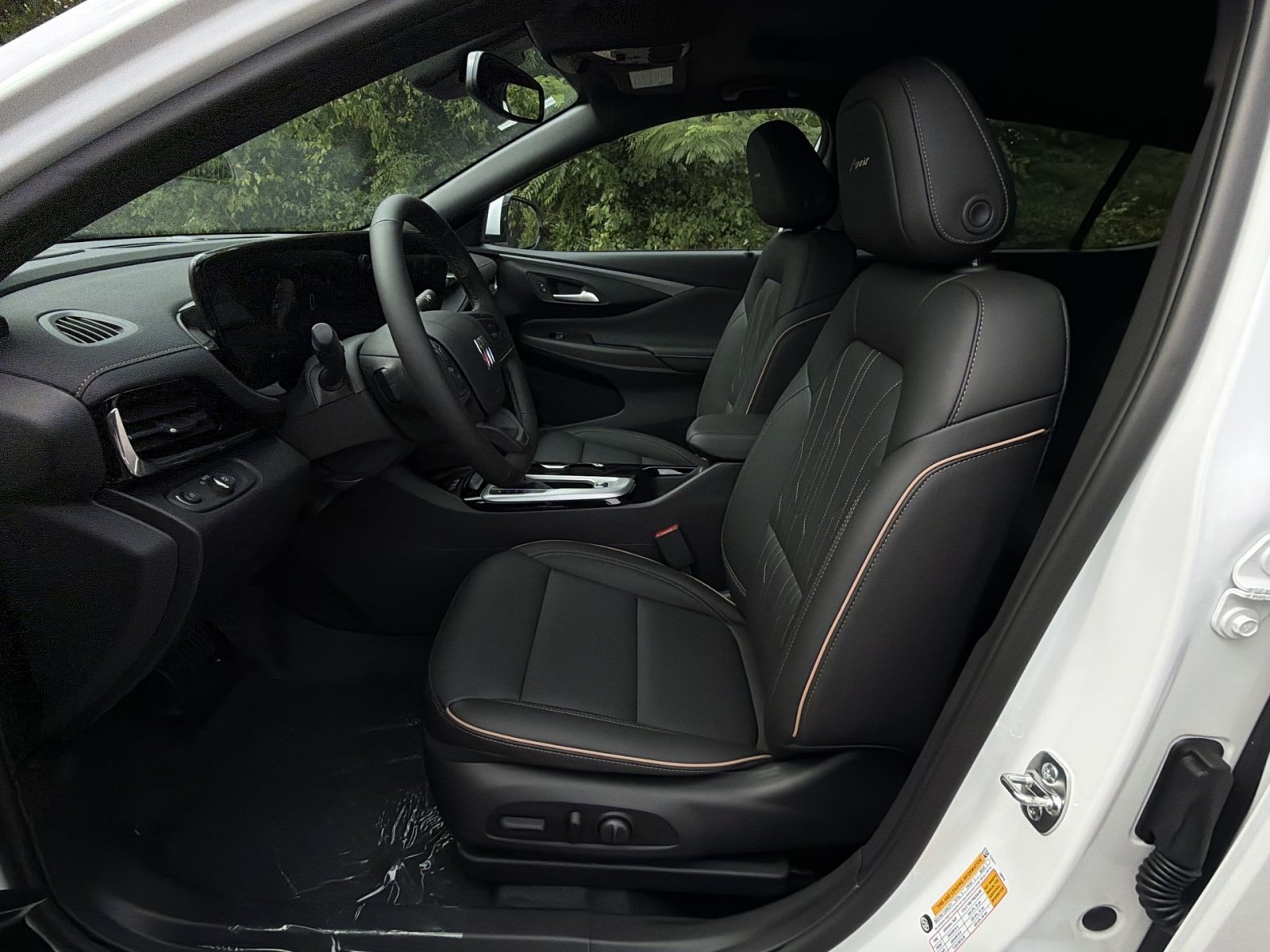 New 2026 Buick Envista Sport Touring FWD image 13