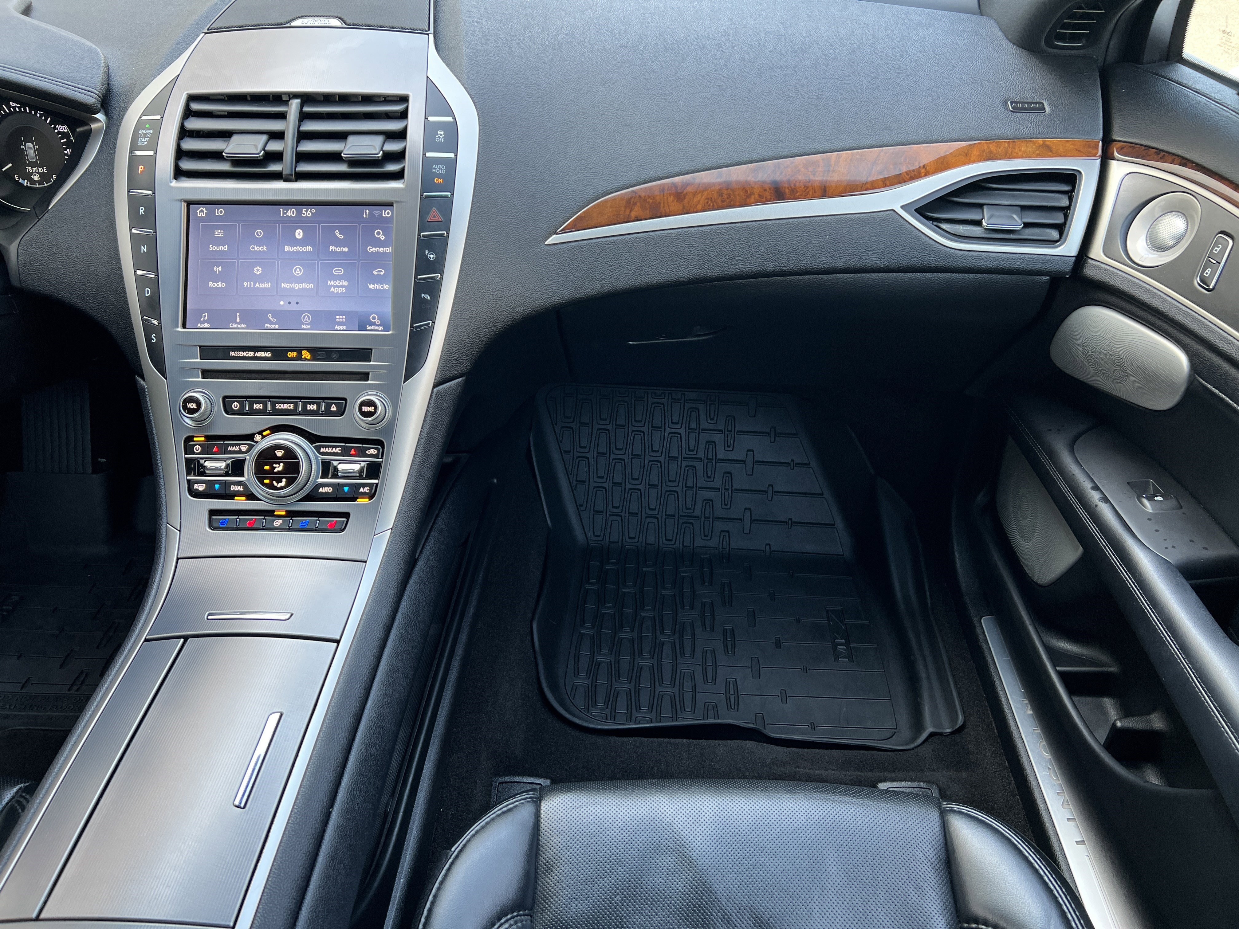 Used 2020 Lincoln MKZ Reserve w/ Luxury Package FWD image 35