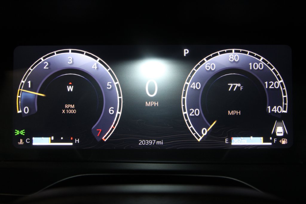 Used 2024 Jeep Grand Cherokee Altitude AWD/4WD image 10
