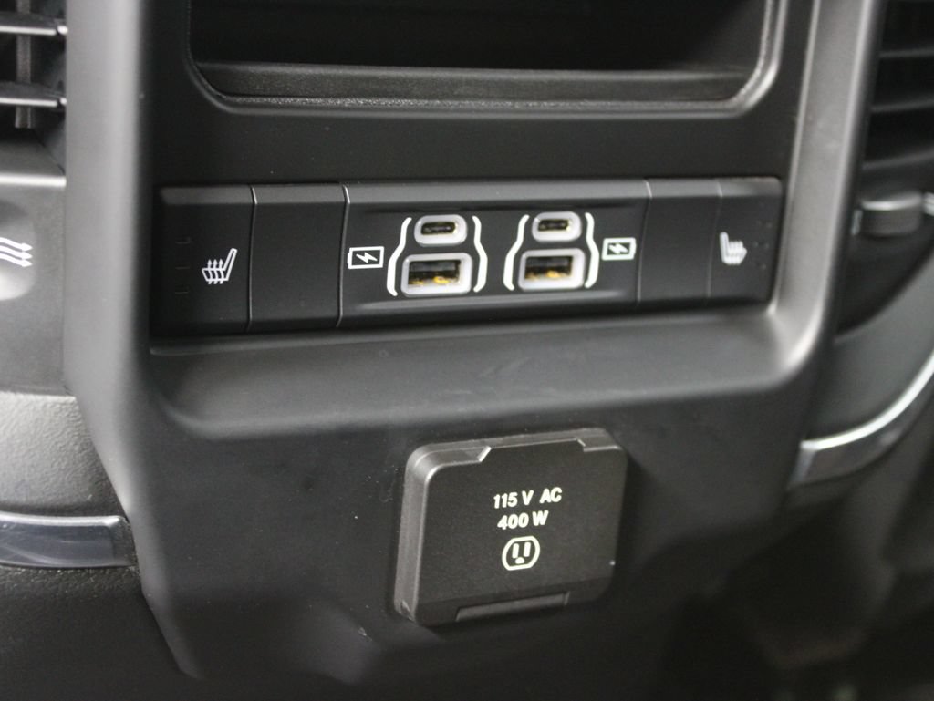 Used 2022 RAM 2500 Laramie AWD/4WD image 14