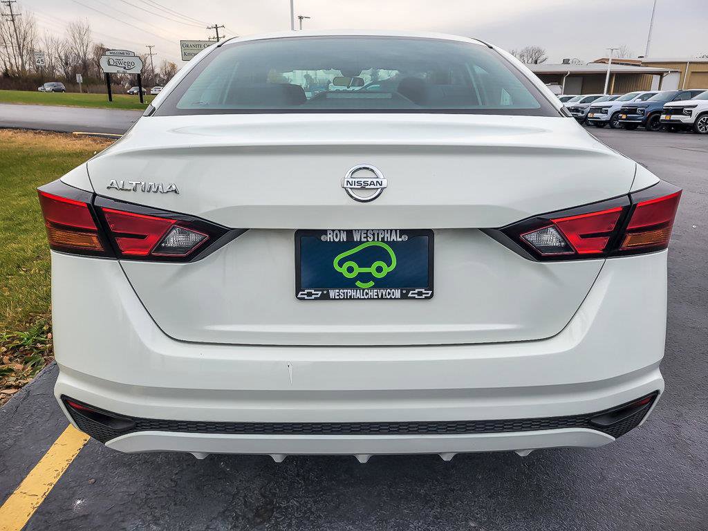 Used 2022 Nissan Altima 2.5 S image 6