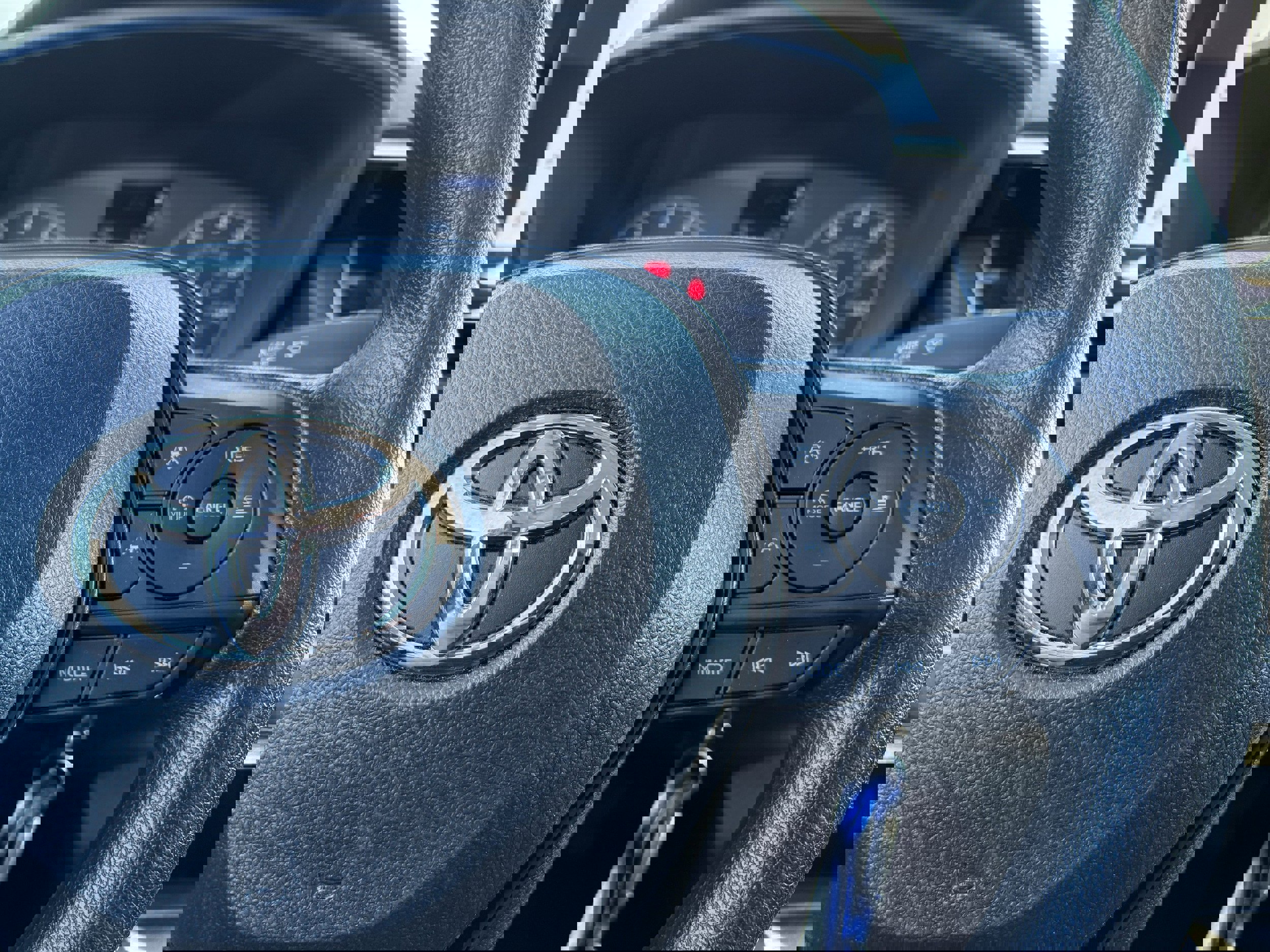 Used 2024 Toyota Corolla LE image 15