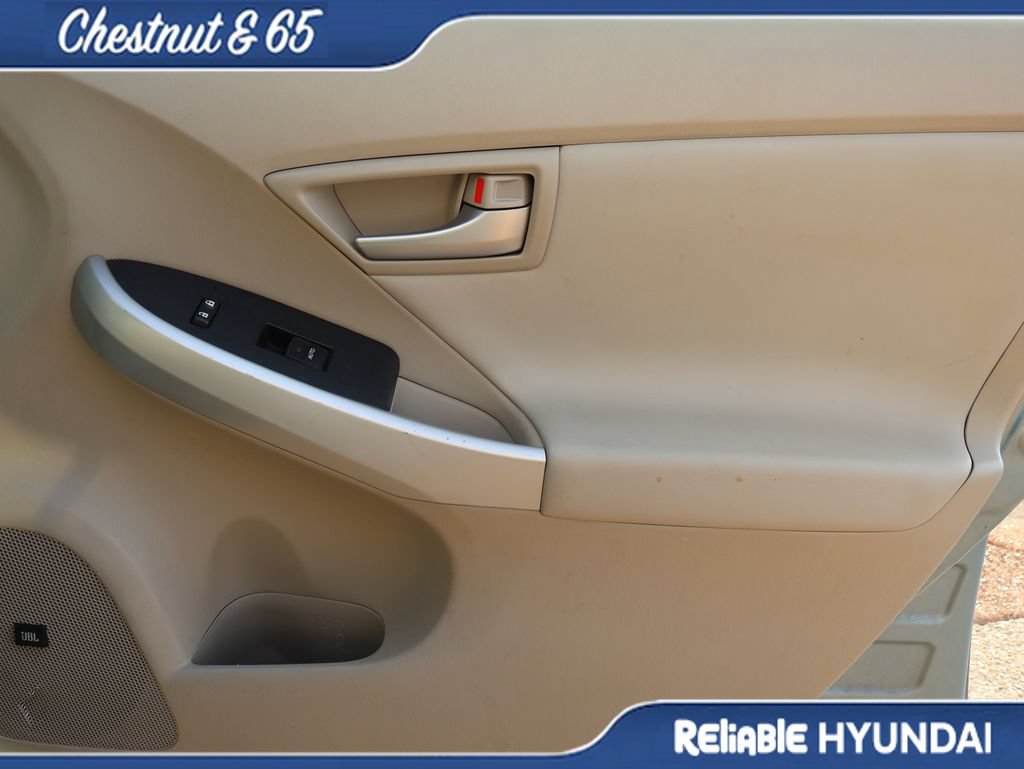 Used 2014 Toyota Prius Four FWD image 8