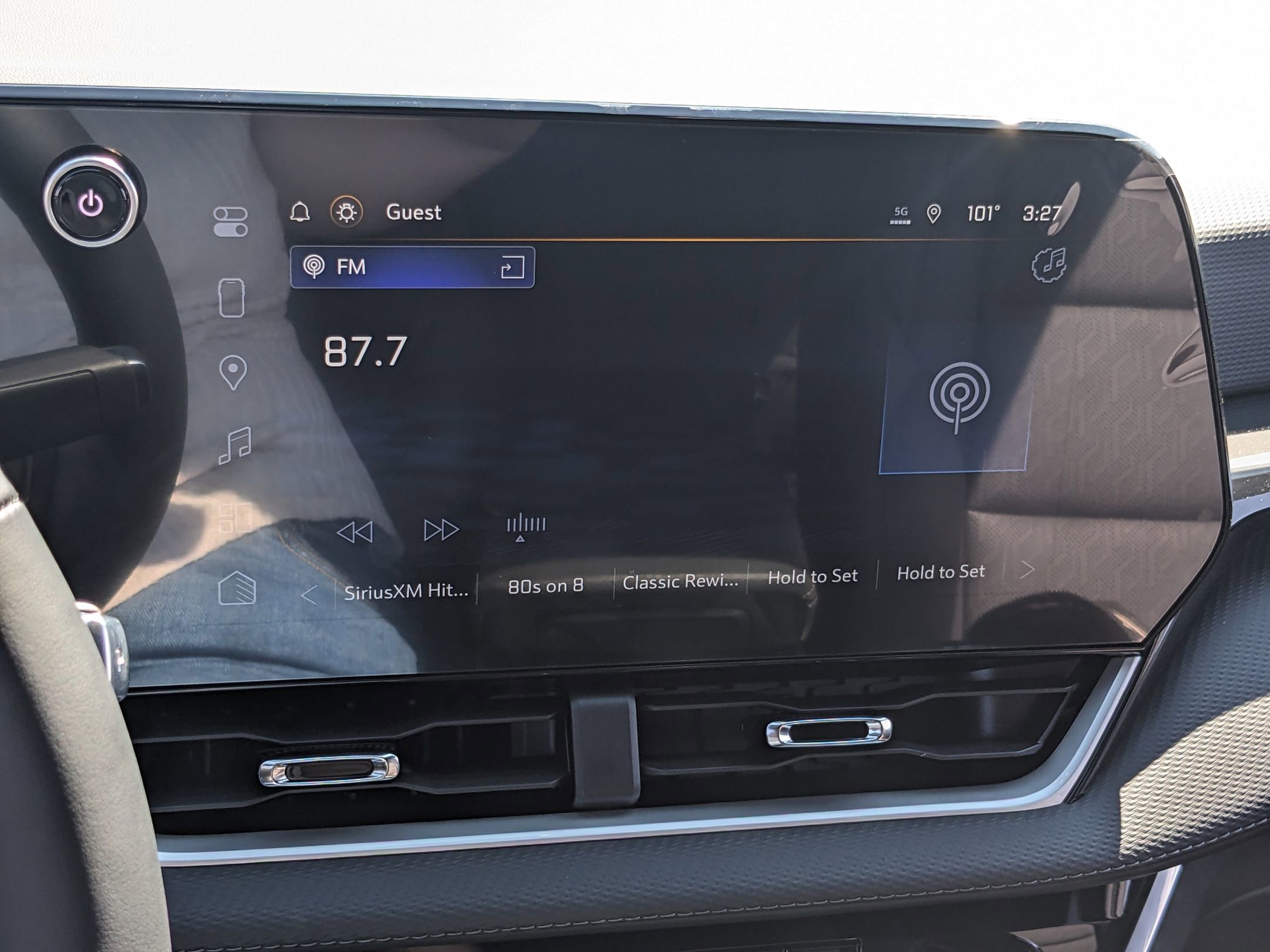 New 2026 Chevrolet Equinox LT image 11