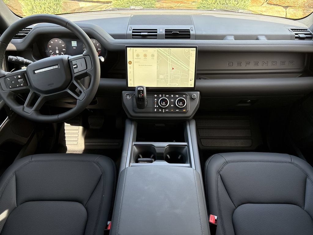 New 2026 Land Rover Defender 110 S AWD/4WD image 12