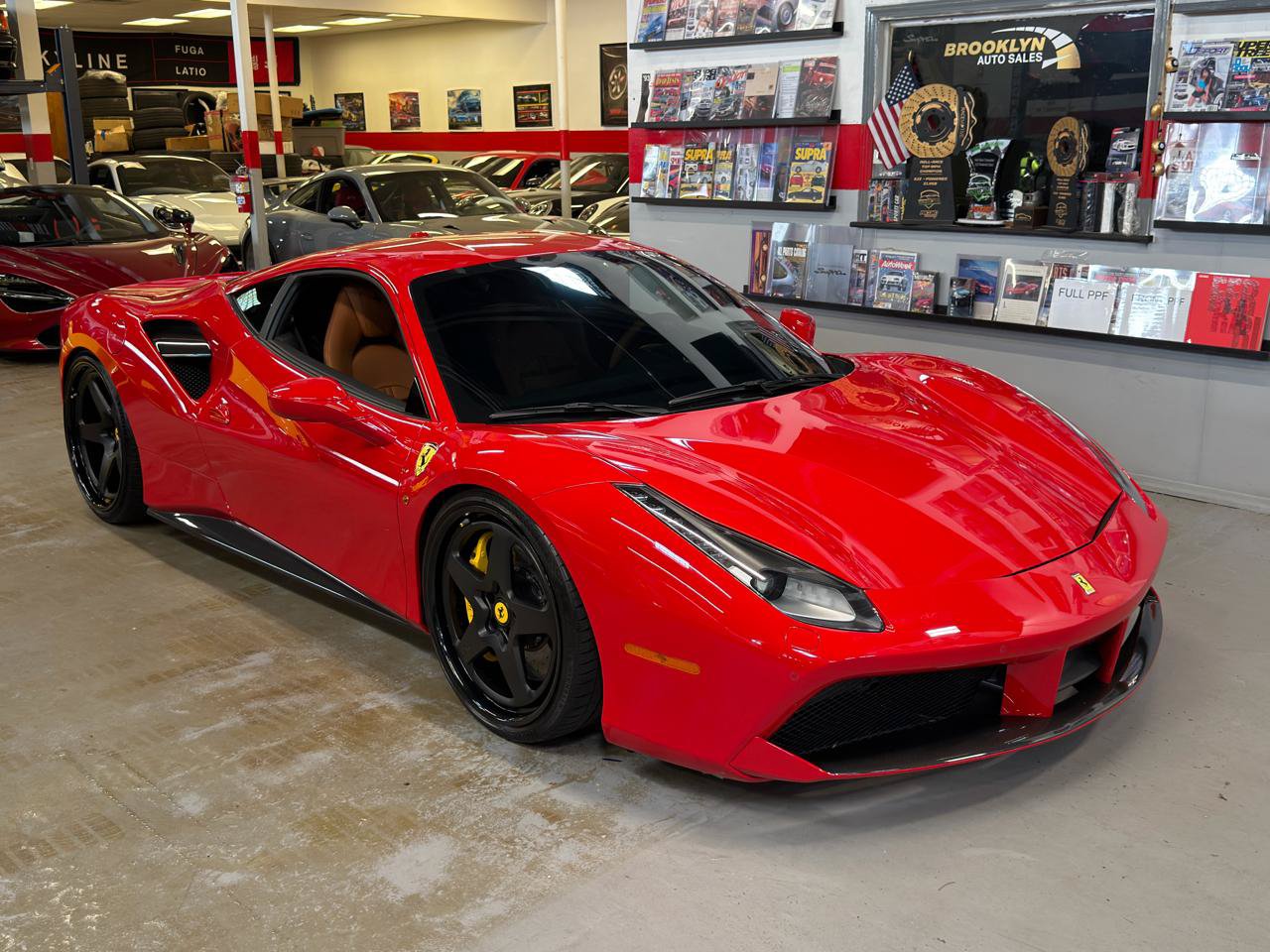 Used 2018 Ferrari 488 GTB RWD image 4
