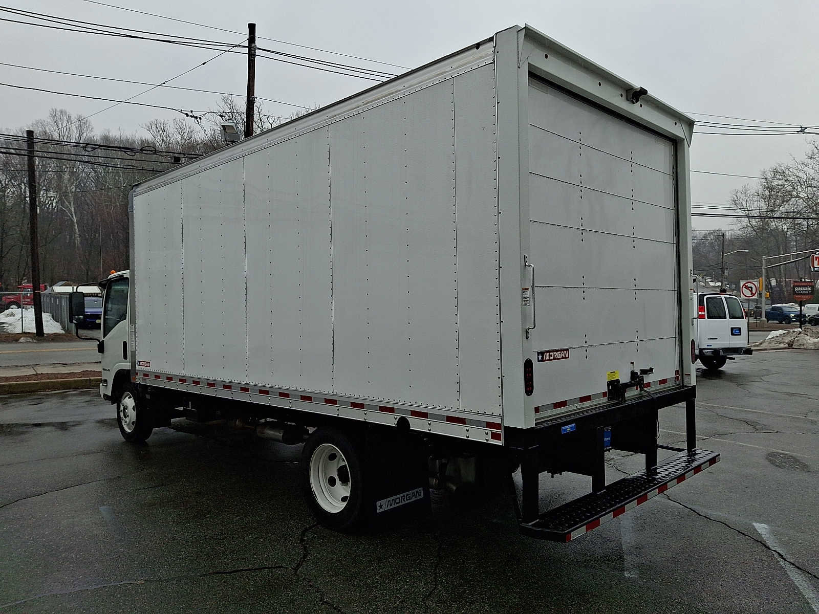 New 2025 Chevrolet Low Cab Forward 5500XG image 4