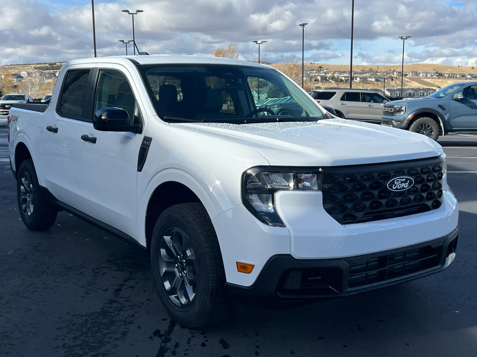 New 2025 Ford Maverick XLT w/ XLT Luxury Package image 4