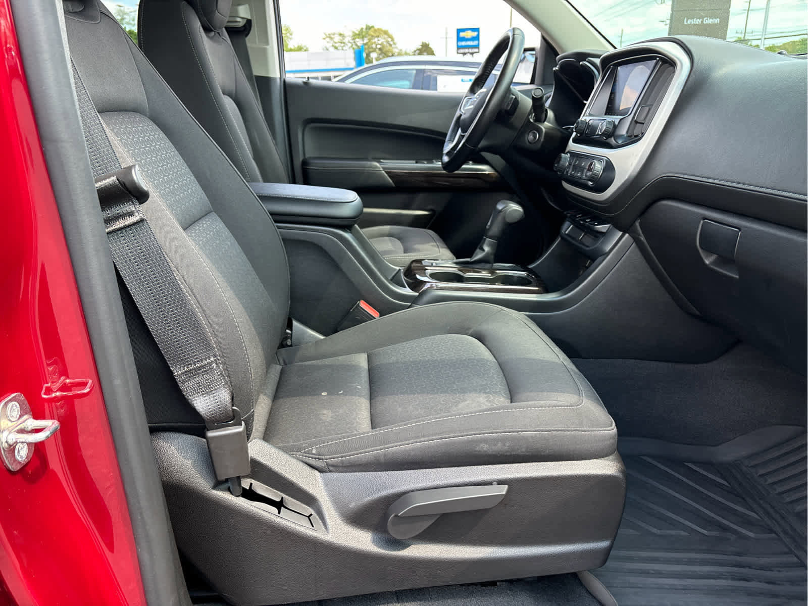Used 2019 GMC Canyon SLE w/ Elevation Edition AWD/4WD image 19