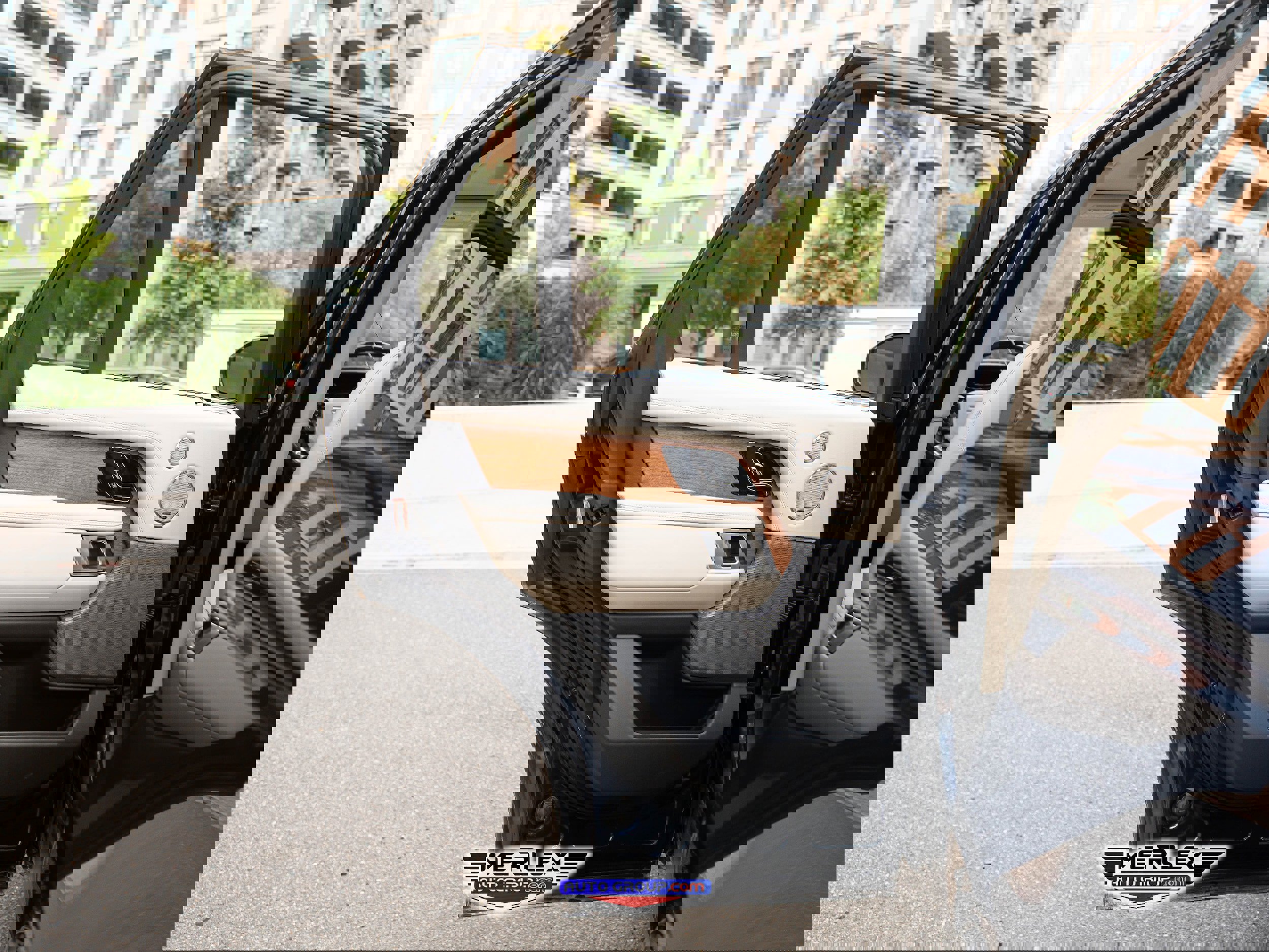 Used 2018 Land Rover Range Rover Supercharged image 47