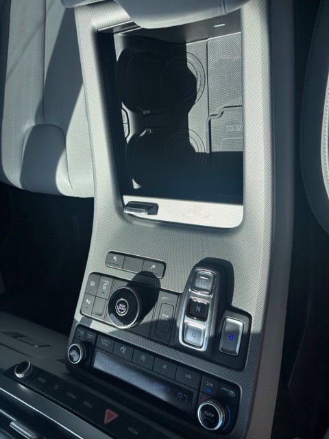 Used 2025 Hyundai Palisade SEL FWD image 23