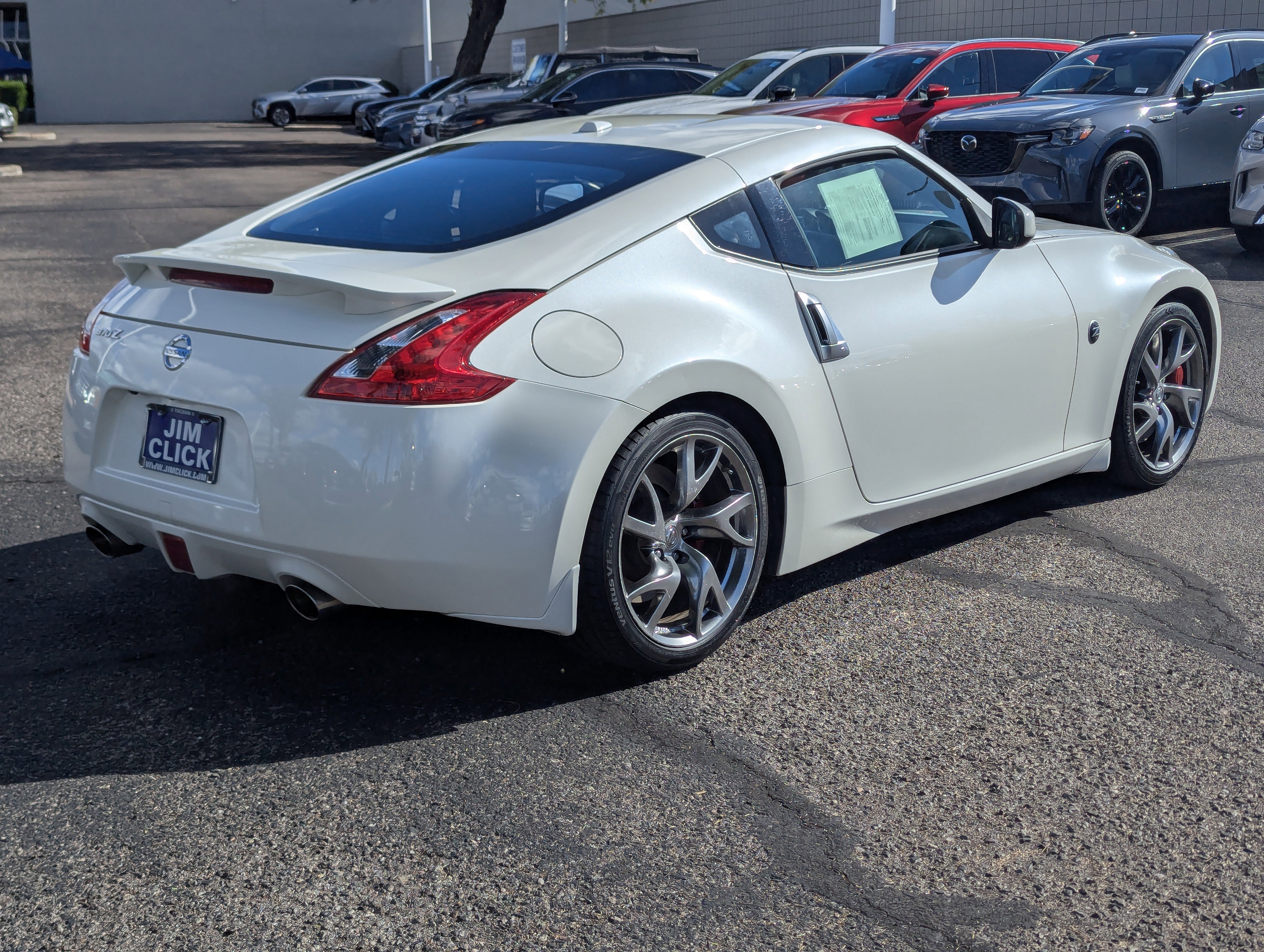 Used 2016 Nissan 370Z w/ Sport Package image 2