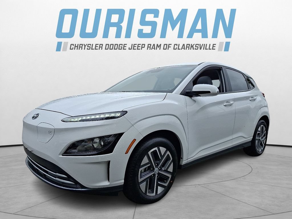 Used 2023 Hyundai Kona SEL FWD image 3