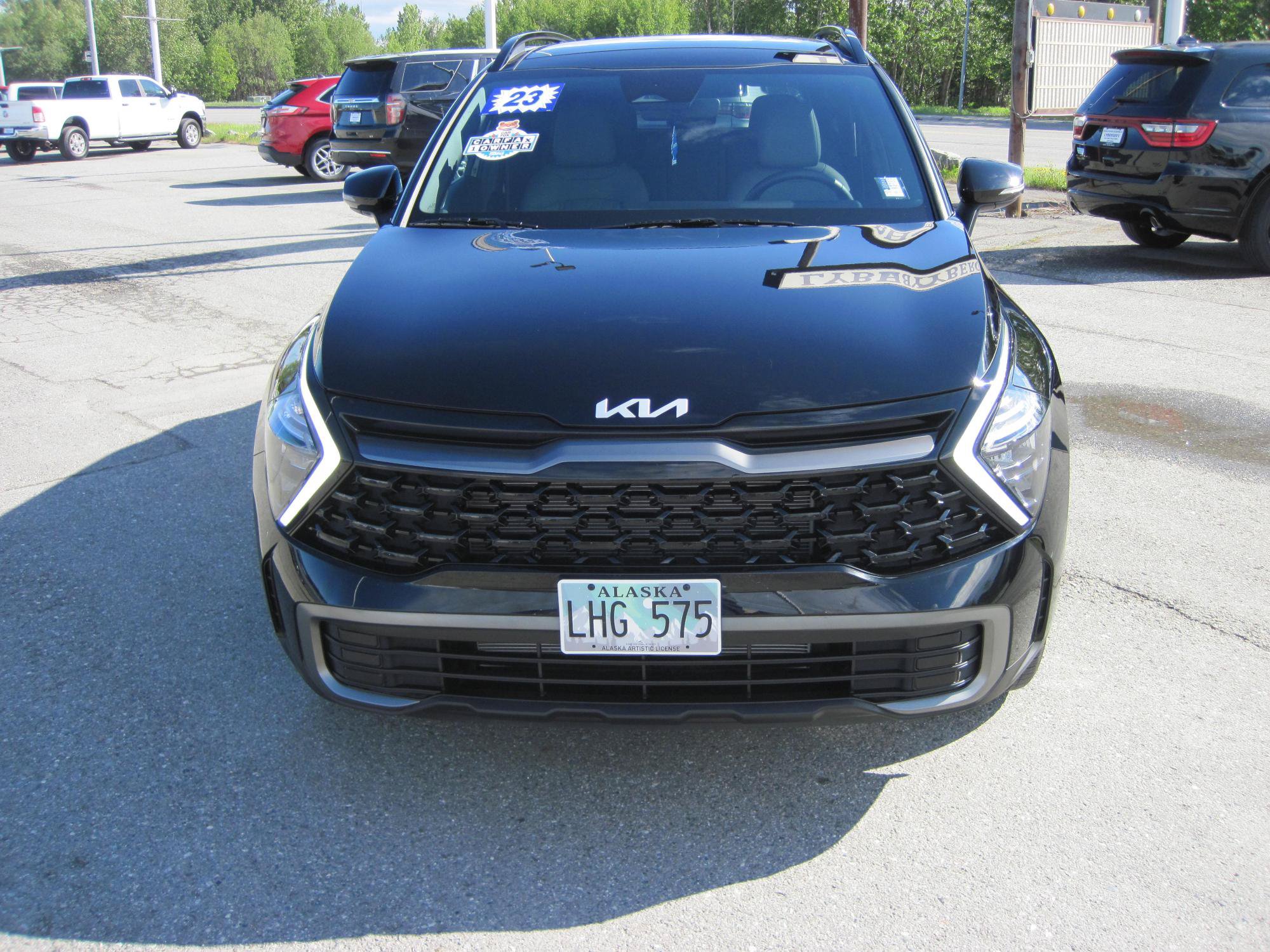 Used 2023 Kia Sportage X-Line w/ X-Line Premium Package AWD/4WD image 2