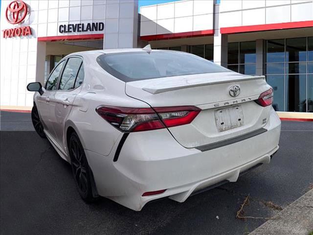 Used 2024 Toyota Camry SE AWD/4WD image 5