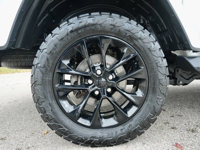 Used 2021 Jeep Gladiator Overland image 34