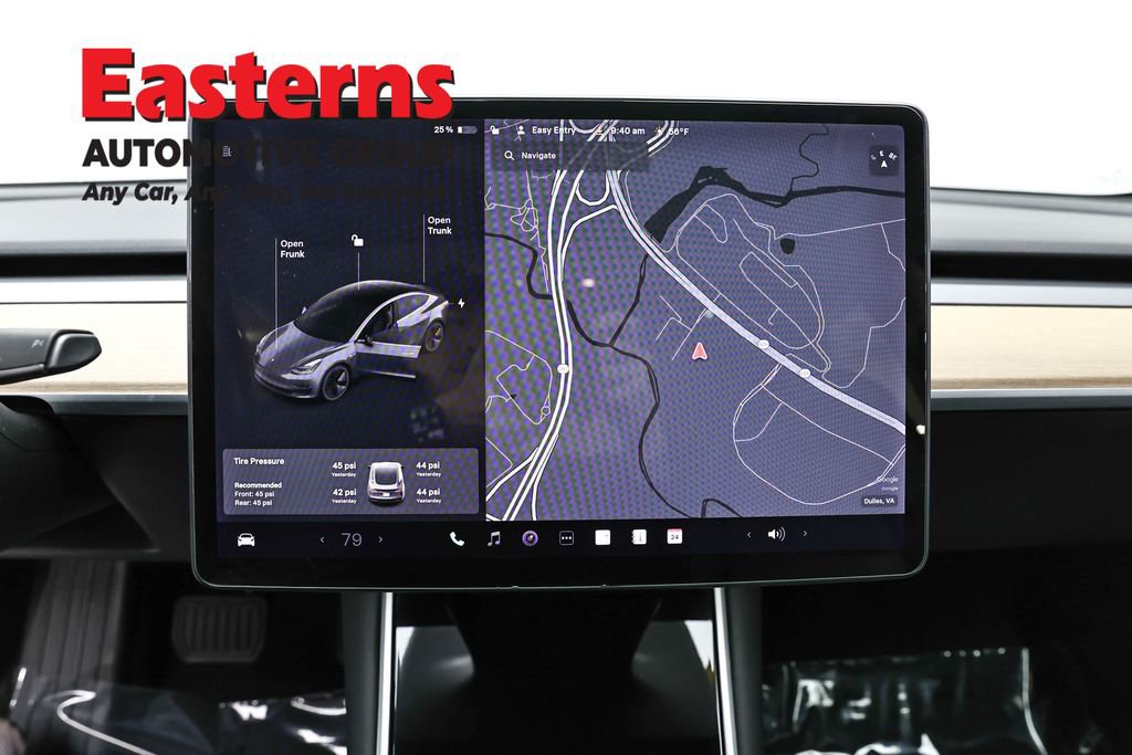 Used 2019 Tesla Model 3 Standard Range image 12