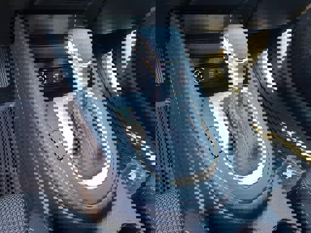 Used 2024 Kia Forte LXS image 10