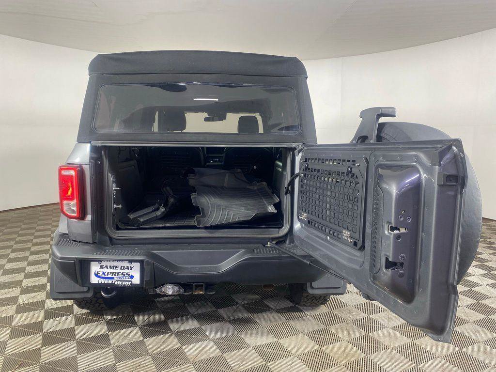 Used 2024 Ford Bronco Black Diamond AWD/4WD image 3