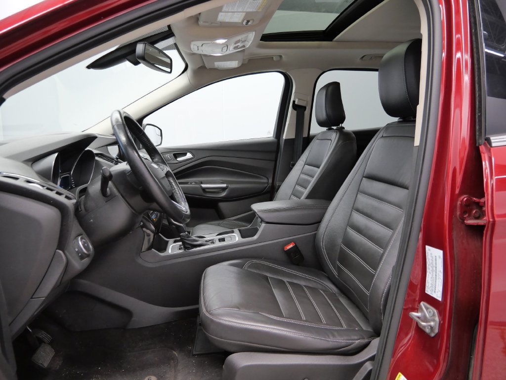 Used 2018 Ford Escape Titanium AWD/4WD image 10