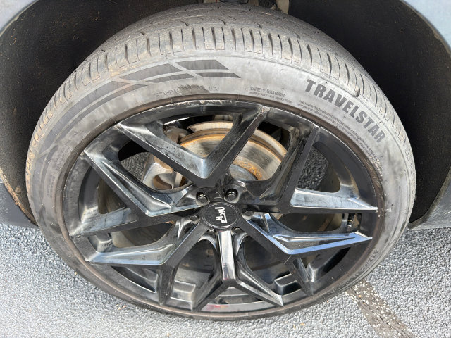 Used 2020 Chevrolet Blazer LT FWD image 11