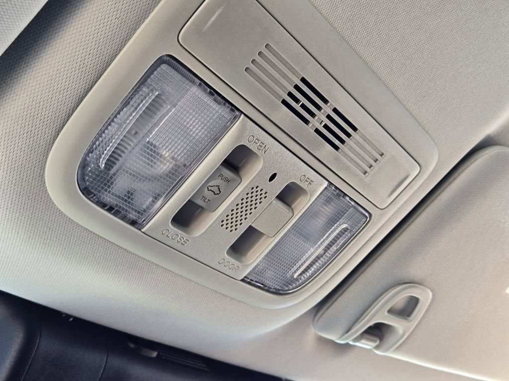 Used 2019 Honda Civic EX-L image 31