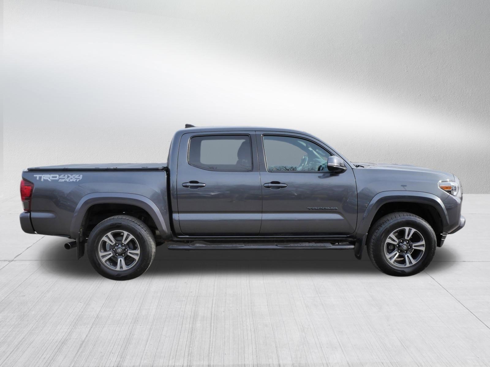 Certified 2019 Toyota Tacoma TRD Sport image 9